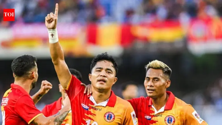 Four-goal first-half blitz seals Durand Cup for East Bengal in derby rout of Mohun Bagan